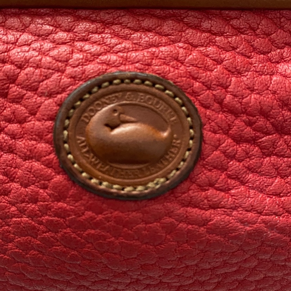 Dooney & Bourke RED AWL Kisslock Closure Coin Purse 4.75” x 3” Pre-Owned.  Nice